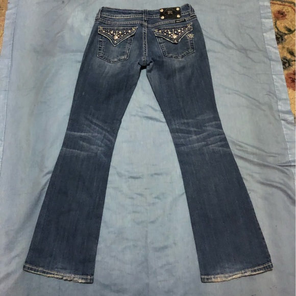 Miss me jeans miss me jeans size 27 inseam 31 great look feel and design